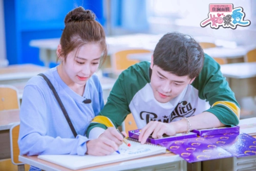 《如果爱3》付辛博带颖儿返母校 佳澜带你重拾青春