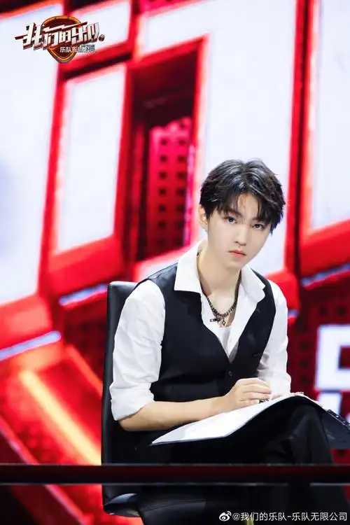 王俊凯《我们的乐队》最新高清剧照出炉