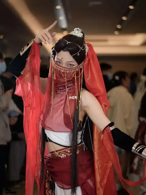 91:原po出镜:@乞丐鱼崽#cosplay  #漫展返图  #场照 #天官赐福