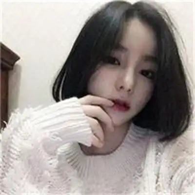 时尚短发造型女生头像俏皮妹子真人照片