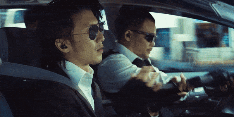 谢霆锋前段时间的热播电影《怒火·重案》也很是精彩,无论演技还是