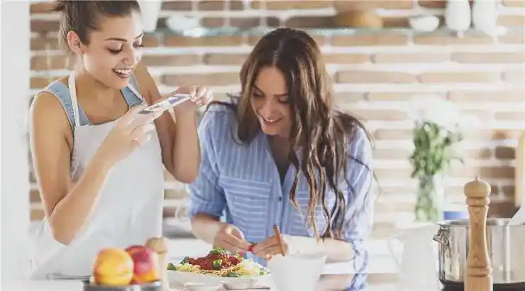 真以为自己是朋友圈的"贺涵"吗?