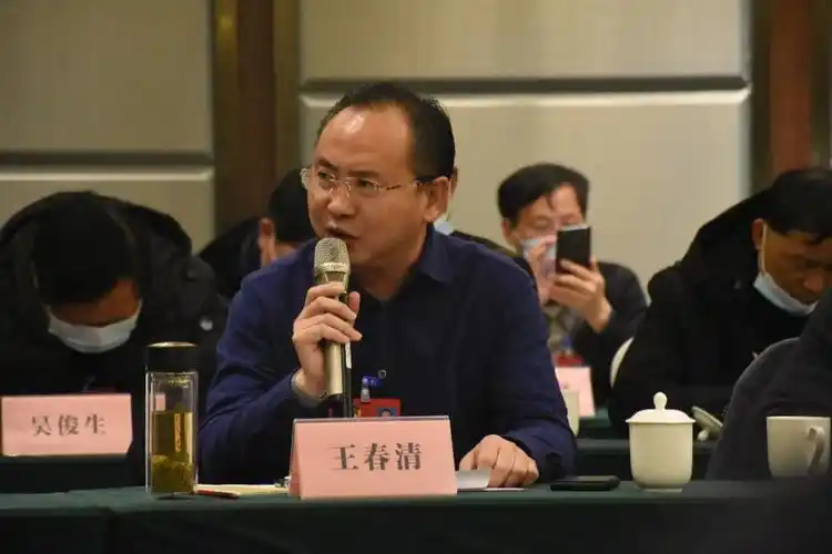 聚焦两会热切回应建议周天斌参加县政协十届五次会议联组讨论