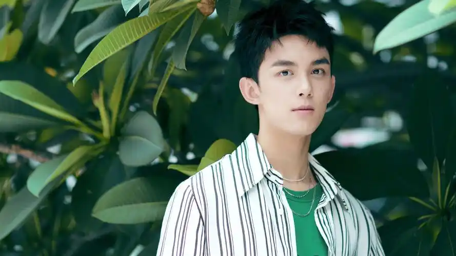 吴磊明星明星风尚壁纸1
