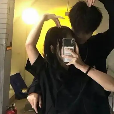 真人清新情侣头像男女一起,活在这珍贵的世间就是一种幸福