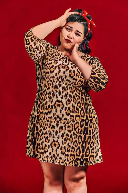 ▼可以很可爱:所有女生都以为胖子拍照不好看,看看下面这位200斤的