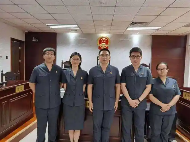 北京法官故事欧阳华审判团队侠者仗剑止争为民