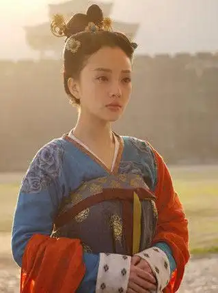 曾与《宫》擦肩而过近六年时间,李小璐一直没有接古装戏.