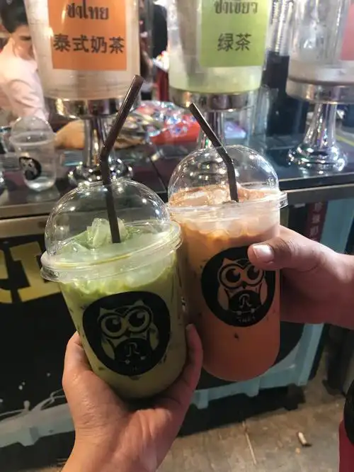 七夕爱情图鉴  爱就是我们在一起喝好多好多奶茶#爱情大楼@givenchy