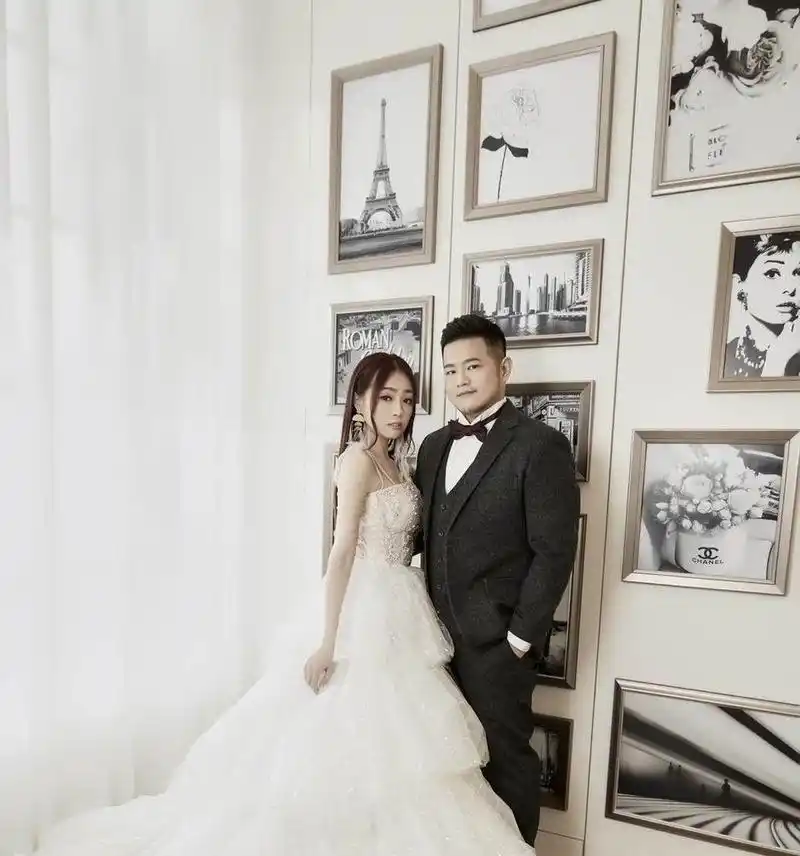 对于丫头结婚一事,她的好友郭书瑶,王子邱胜翊等人也送出了祝福,那