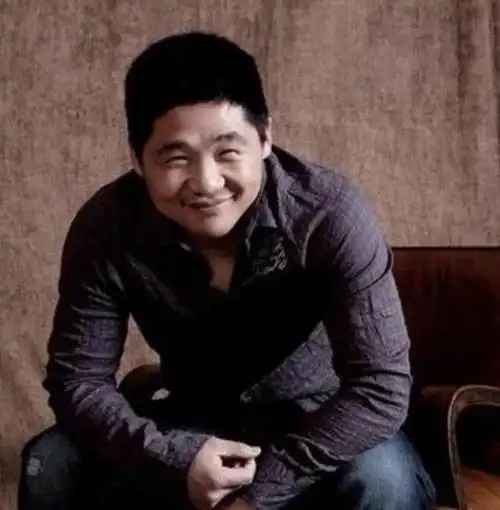 演员来喜:演技超凡,相亲却吓退丈母娘,婚后三度撕毁离婚协议