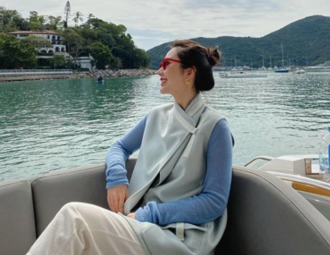 而不管花花董花花以前有过怎样的历史,在这次家庭保卫战中,她是占