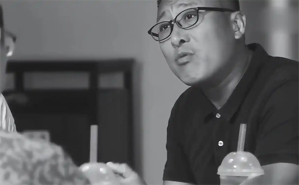 21年亲属揭秘张恩华死因:饮酒后突发心梗去世!范志毅:一路走好