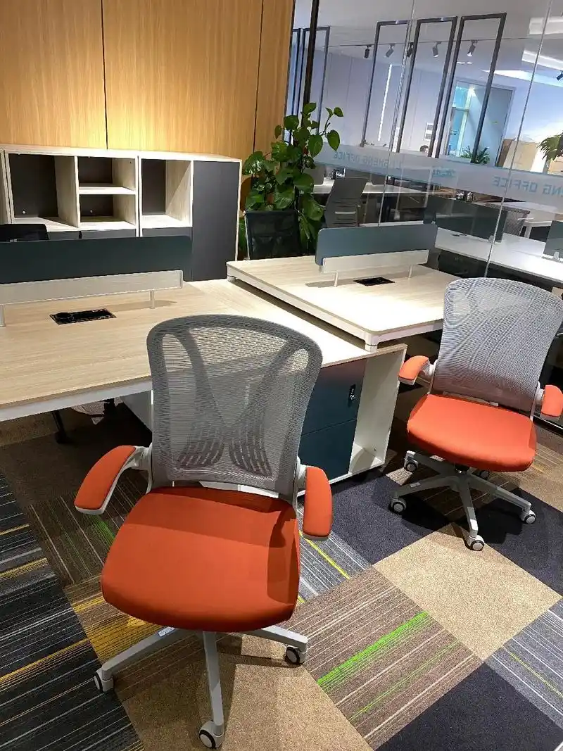 办公客户家具商场摆场效果