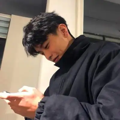 男生头像冷酷帅气阳光图片