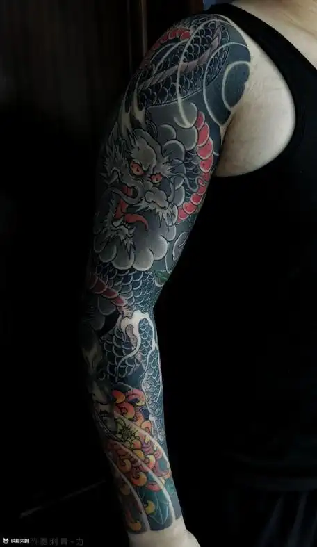 龙手臂纹身图案大全 - 纹身大咖