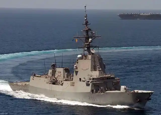 西班牙海军顶梁柱比驱逐舰还要大的f100护卫舰