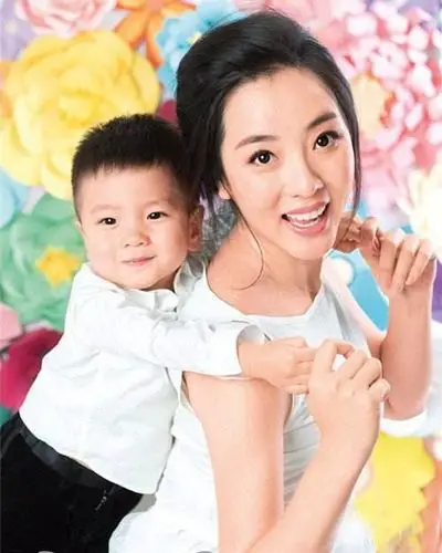 李思思怀孕消息公布 揭秘李思思老公资料