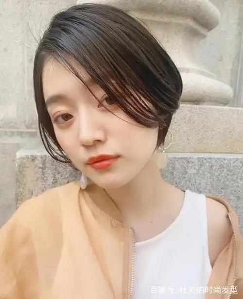 流行日韩系新款发型