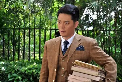 程愫老公傅程鹏的照片