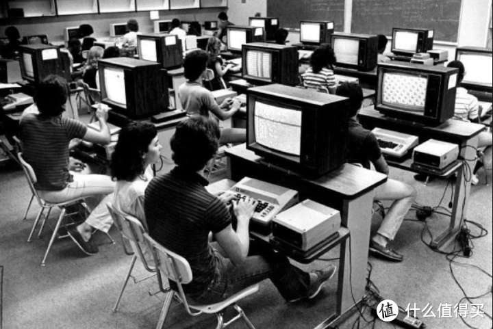 1984年引入内地的香港电脑:vtech laser310