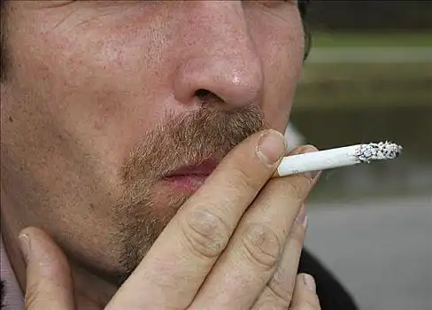 抽烟图片_抽烟图片大全_抽烟图片素材