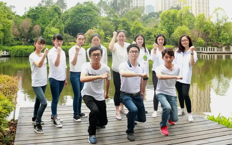 我校成立电子商务电商团队