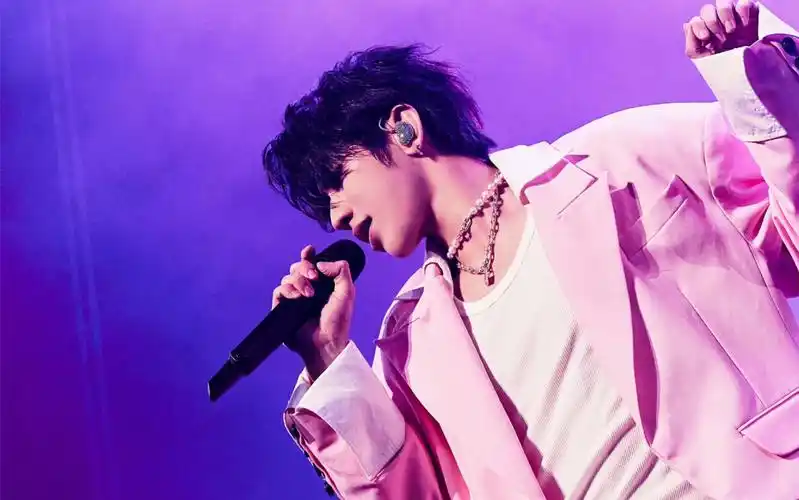 饭拍 蔡徐坤澳门演唱会 大屏 舞台01 开场 现象