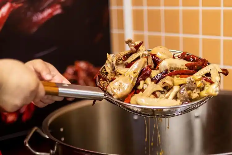 打破传统卤食——游妈妈现捞!