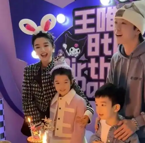 杨紫和邓伦恋情曝光?吉娃娃女男友动歪心思?王栎鑫卖慈父人设?