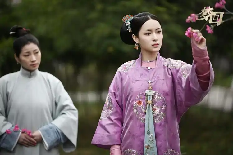 2020年古装片《梦回大清》最新唯美剧照