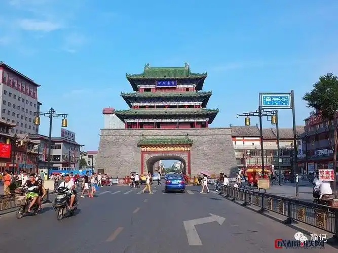 那这又管关开封城墙什么事儿呢?撕来撕去的不累啊?