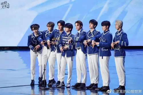 十二的毕业日记我与r1se的这一年