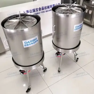 a酒曲压榨机 不堵料不塞料产量大 黄酒米酒酒糟压滤榨汁机厂家