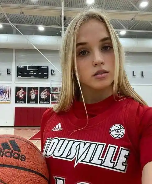 她是美版赤木晴子,球技颜值样样全,年仅18岁受到全美瞩目_海莉_篮球