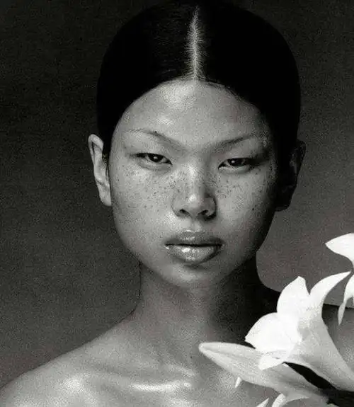 吕燕名字打多少分 吕燕身高个人资料