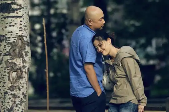 徐铮和梅婷徐铮车晓徐铮剧照车晓《大男当婚》剧照