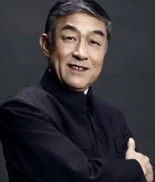 岁"的老戏骨,撕开中国人不愿住养老院的真相|李建义|倪大红|演员_网易