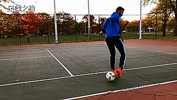 三种精彩花式过人技巧教学