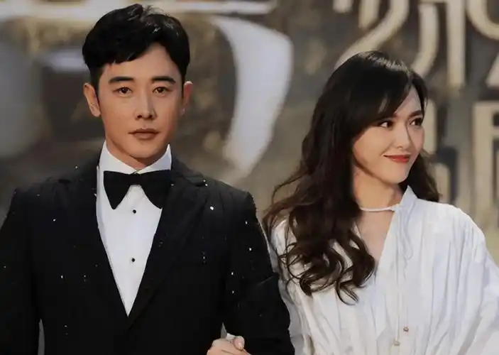 原创有种整容叫罗晋结婚唐嫣甜美如初他却像变了个人