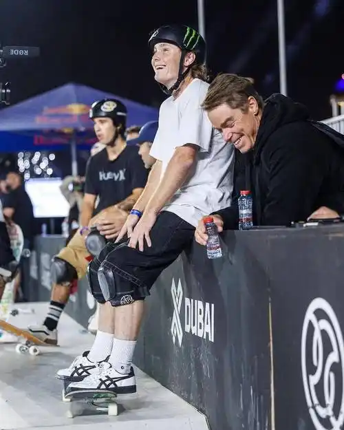 world skate 奥运积分赛(迪拜站)碗池结束,西班牙国家队夺双金_中国队