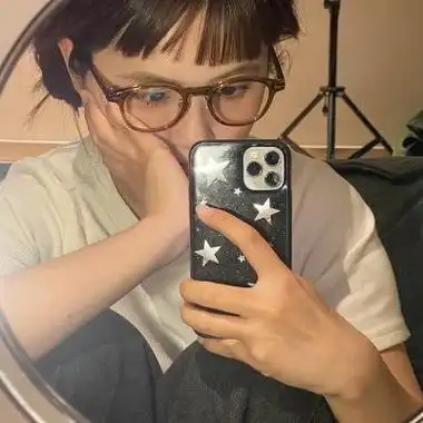 最近抖音上很火的又纯又欲的女头像