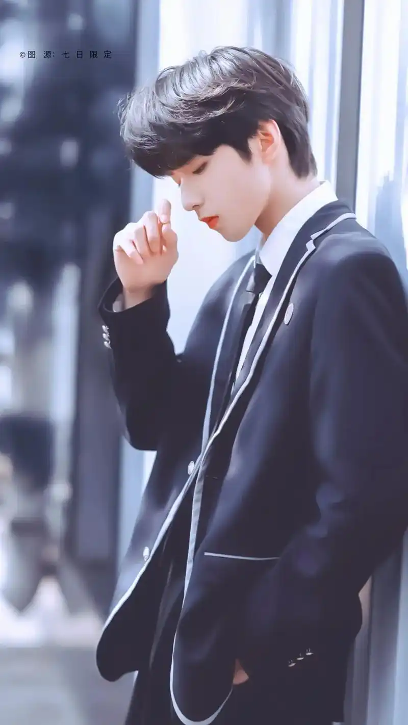 祝刘耀文生日快乐又长大一岁了这是我陪你度过的第一个生日