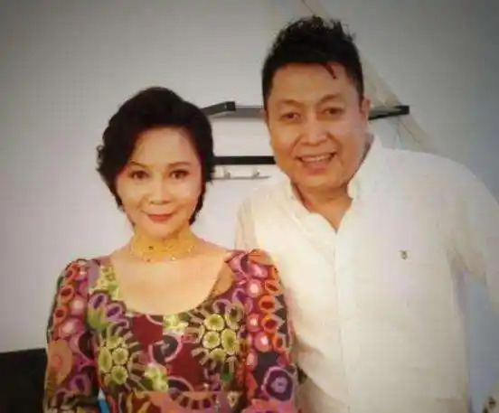 从小品女王到被骂滚出春晚60岁的蔡明到底经历了什么