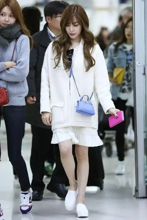 少女时代组合成员黄美英 (tiffany) 3月7日韩国仁川机场街拍 (日本