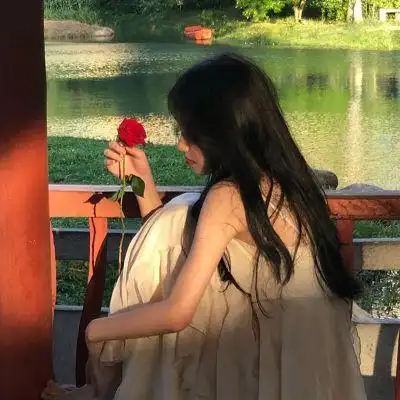 小清新森林系女生头像