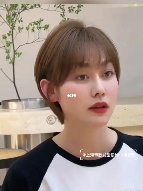 韩系挂耳短发女生短发发型推荐轻松驾驭