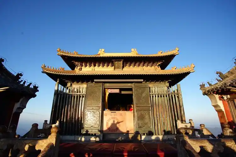 其它 侠义凌风武当山 写美篇去一柱擎天观景台 把金顶的门票带上 走