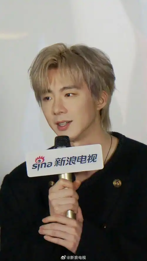 摩登兄弟超话|#做自己的光微博追剧团#20230719【做自己的光微博抖音