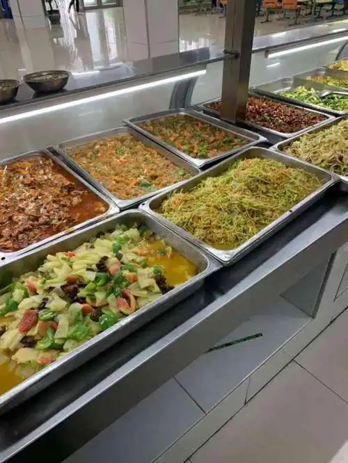 吉林大学新民校区-学生1餐厅-"今天的食堂不咸不淡特别好吃!尤其那.